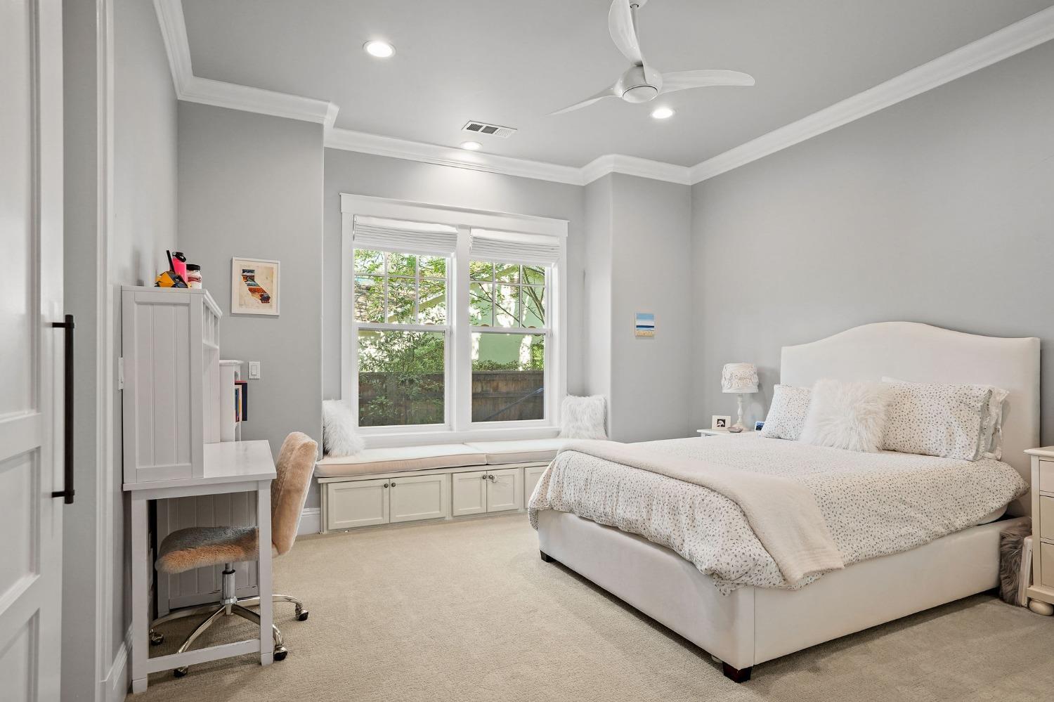 2795 Sierra Boulevard