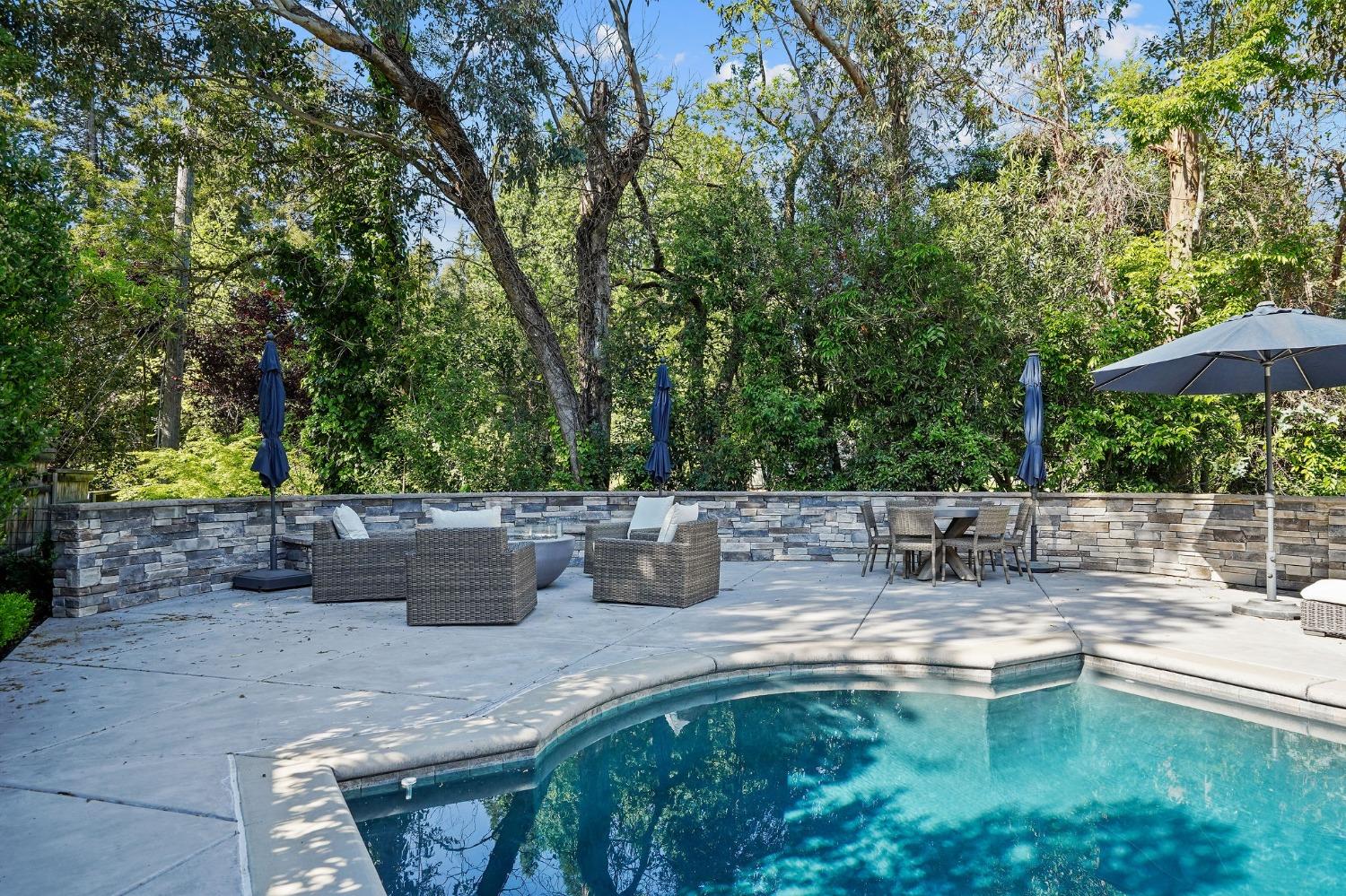 2795 Sierra Boulevard