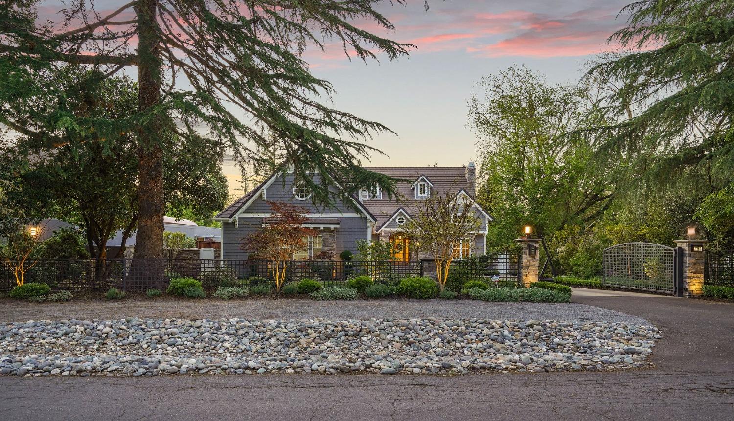 2795 Sierra Boulevard