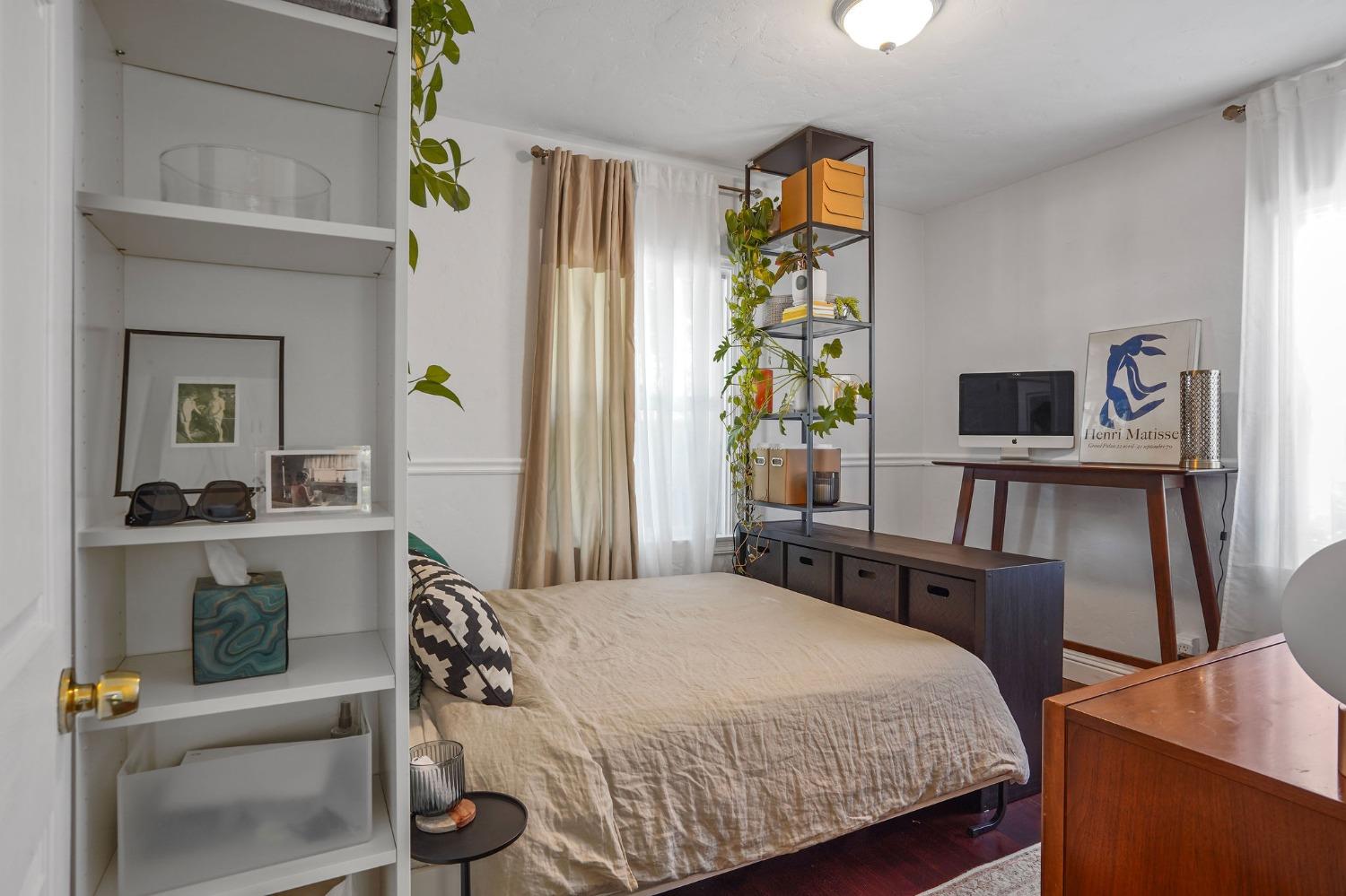 1004 Maryland Avenue