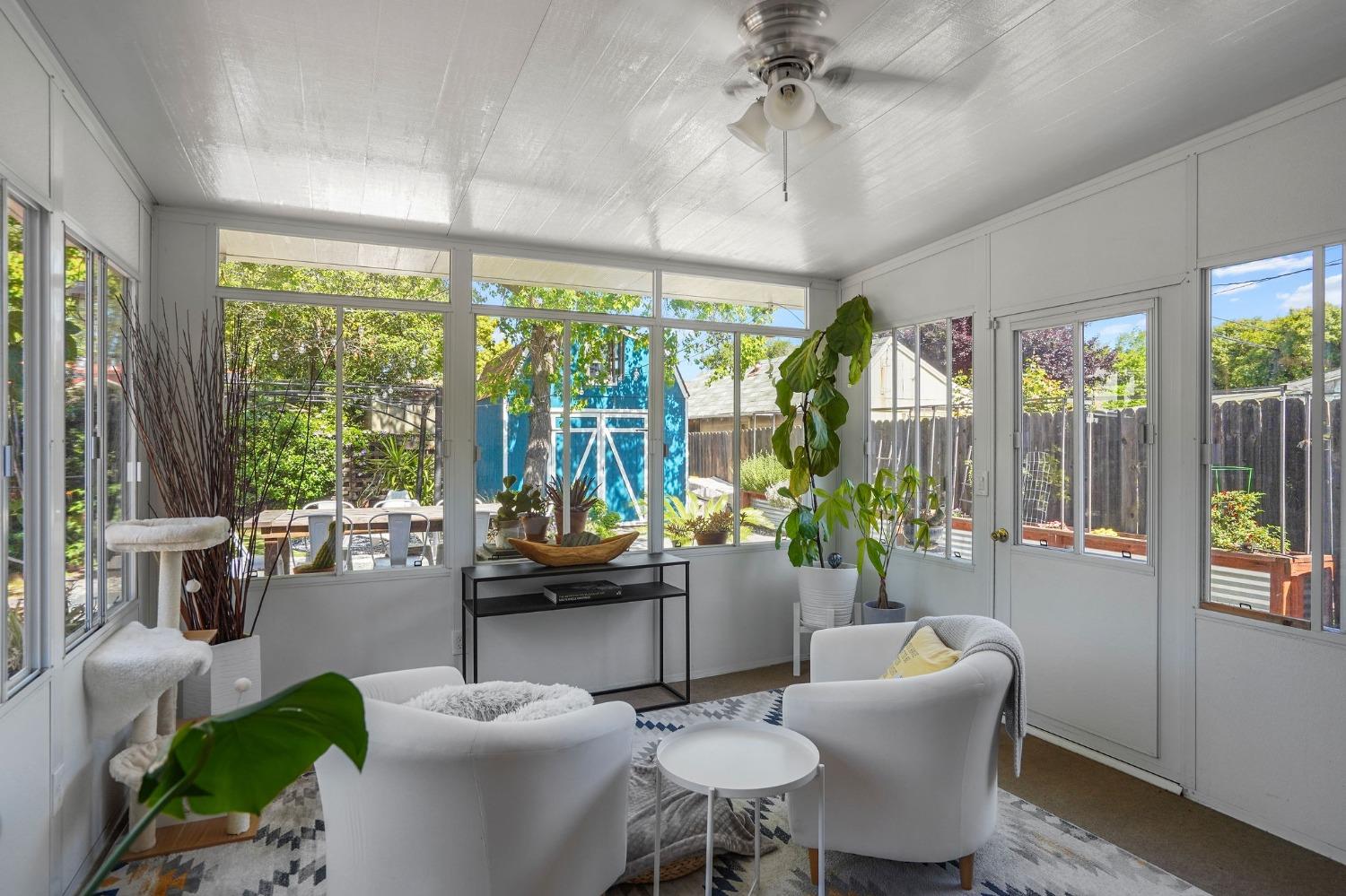 1004 Maryland Avenue