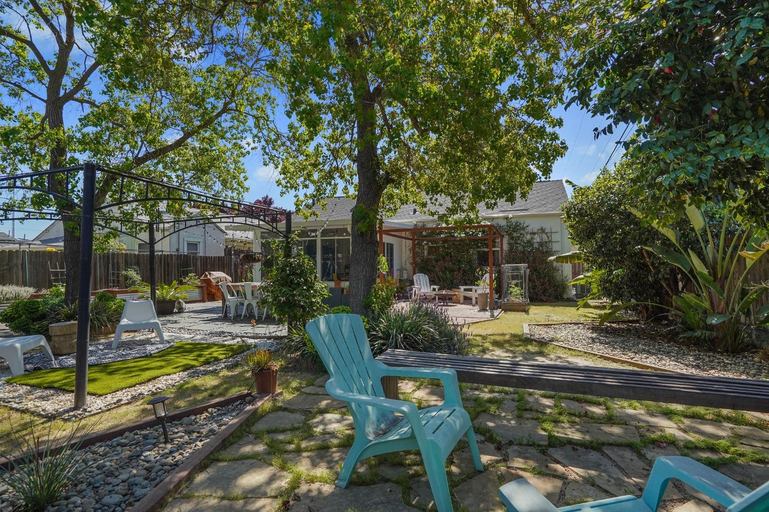 1004 Maryland Avenue