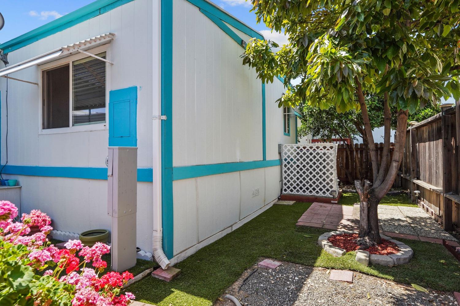 249 Rocky Hills Lane