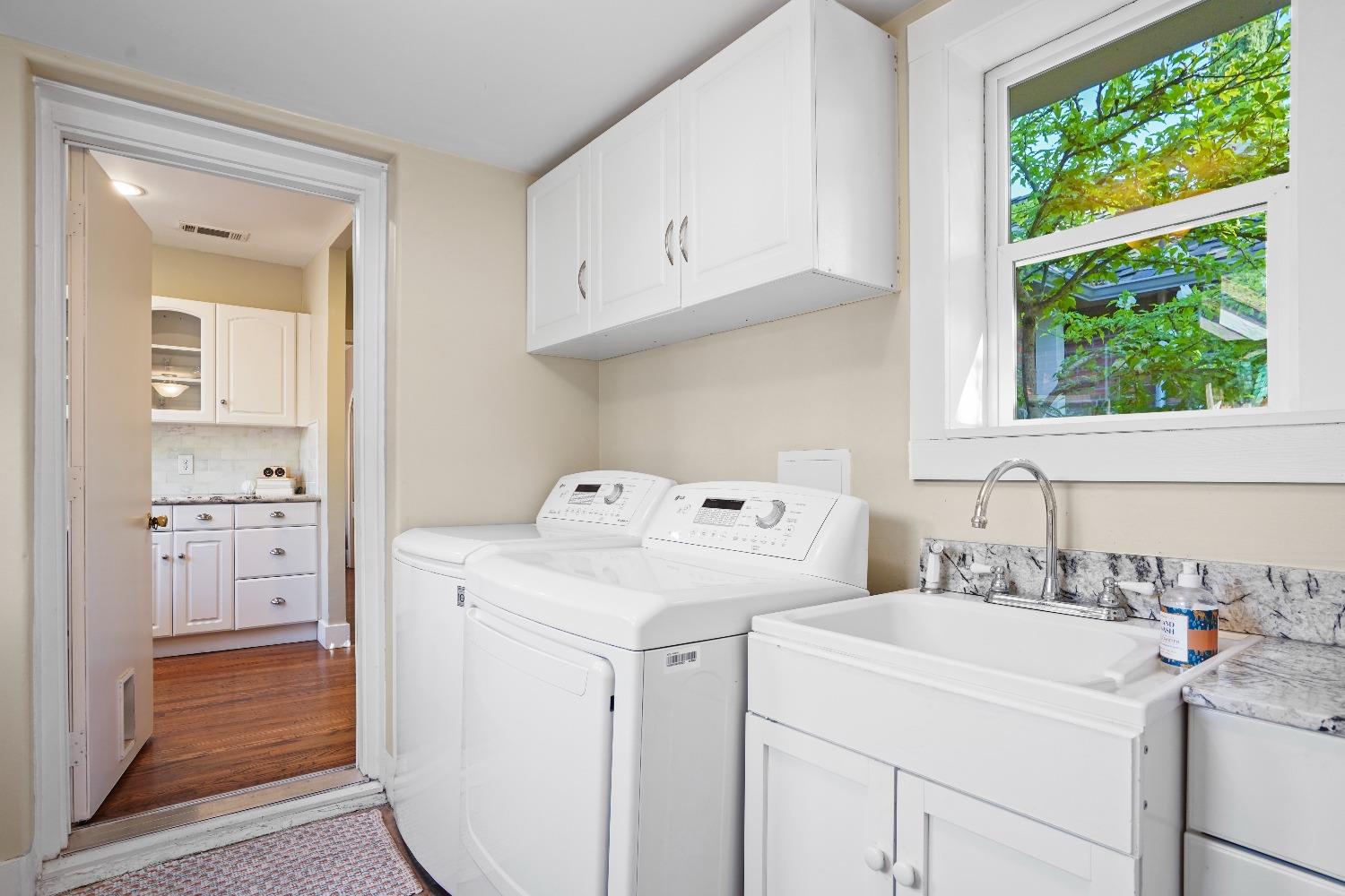 2764 Riverside Boulevard