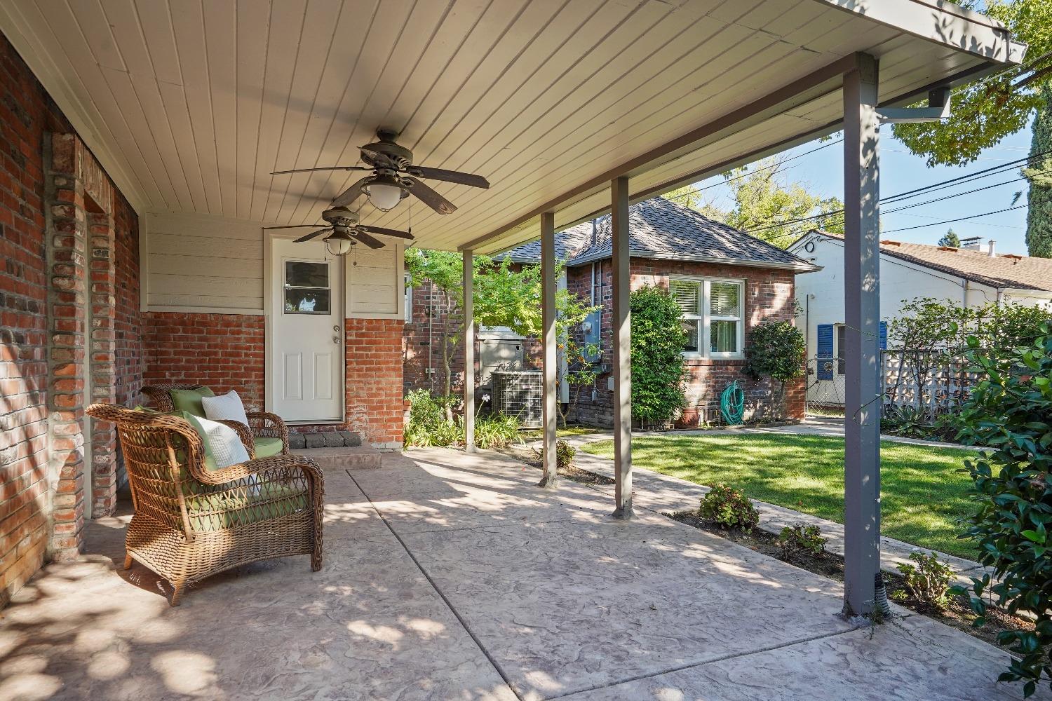 2764 Riverside Boulevard