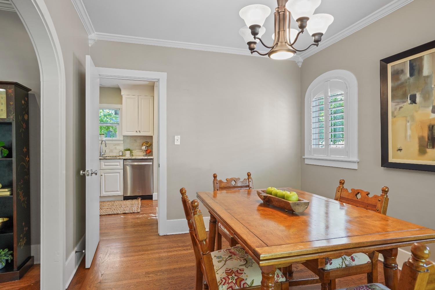 2764 Riverside Boulevard