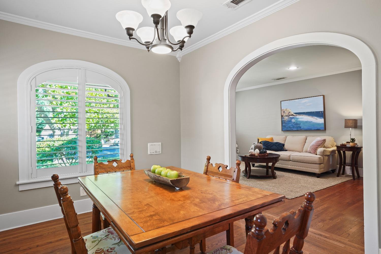 2764 Riverside Boulevard