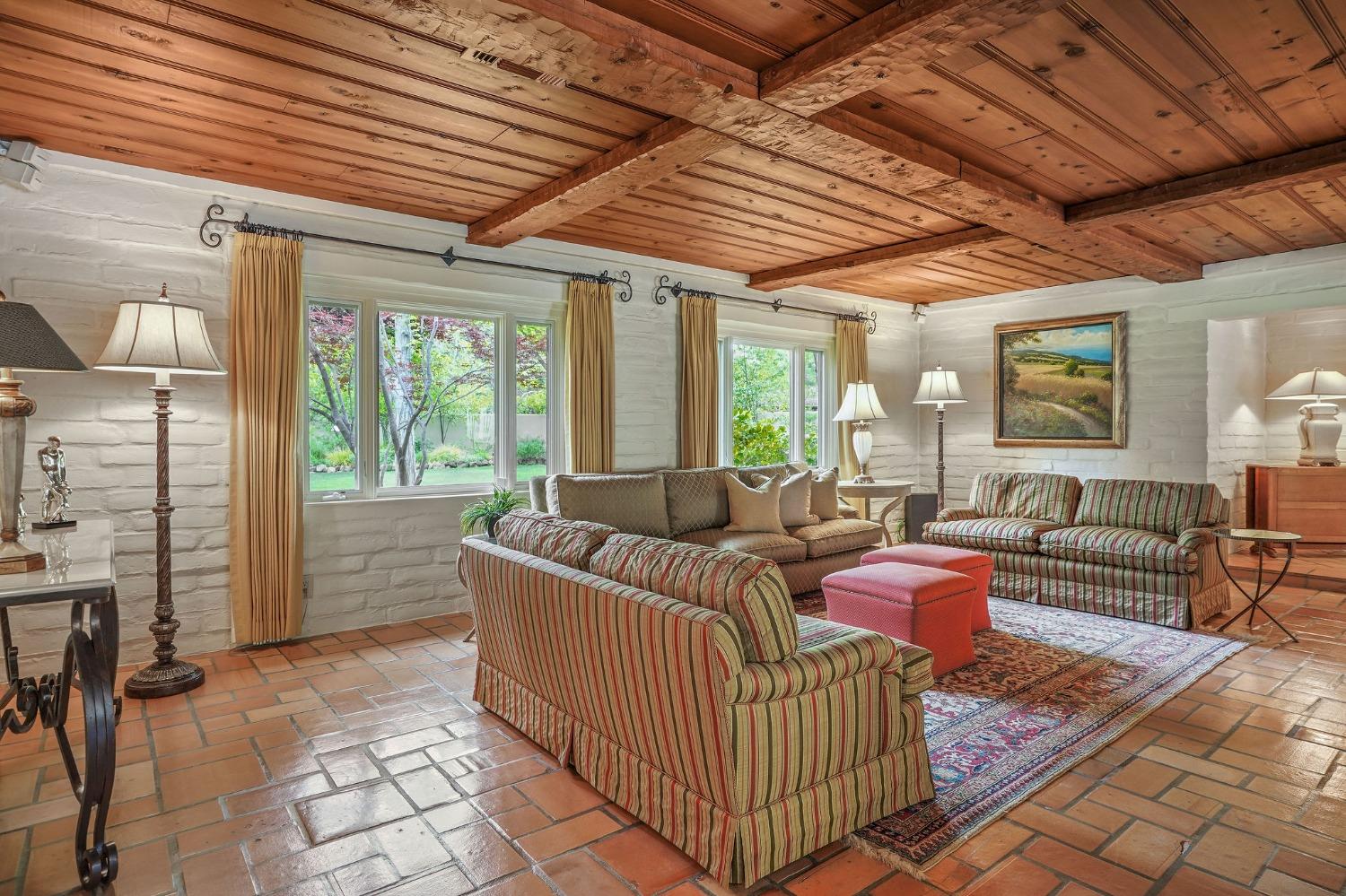 4330 Sierra Madre Drive