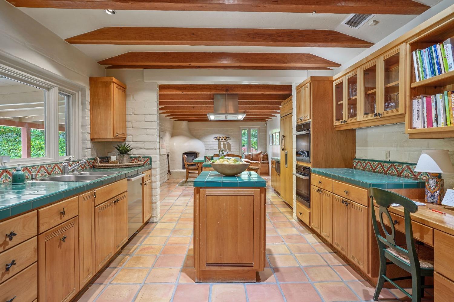 4330 Sierra Madre Drive