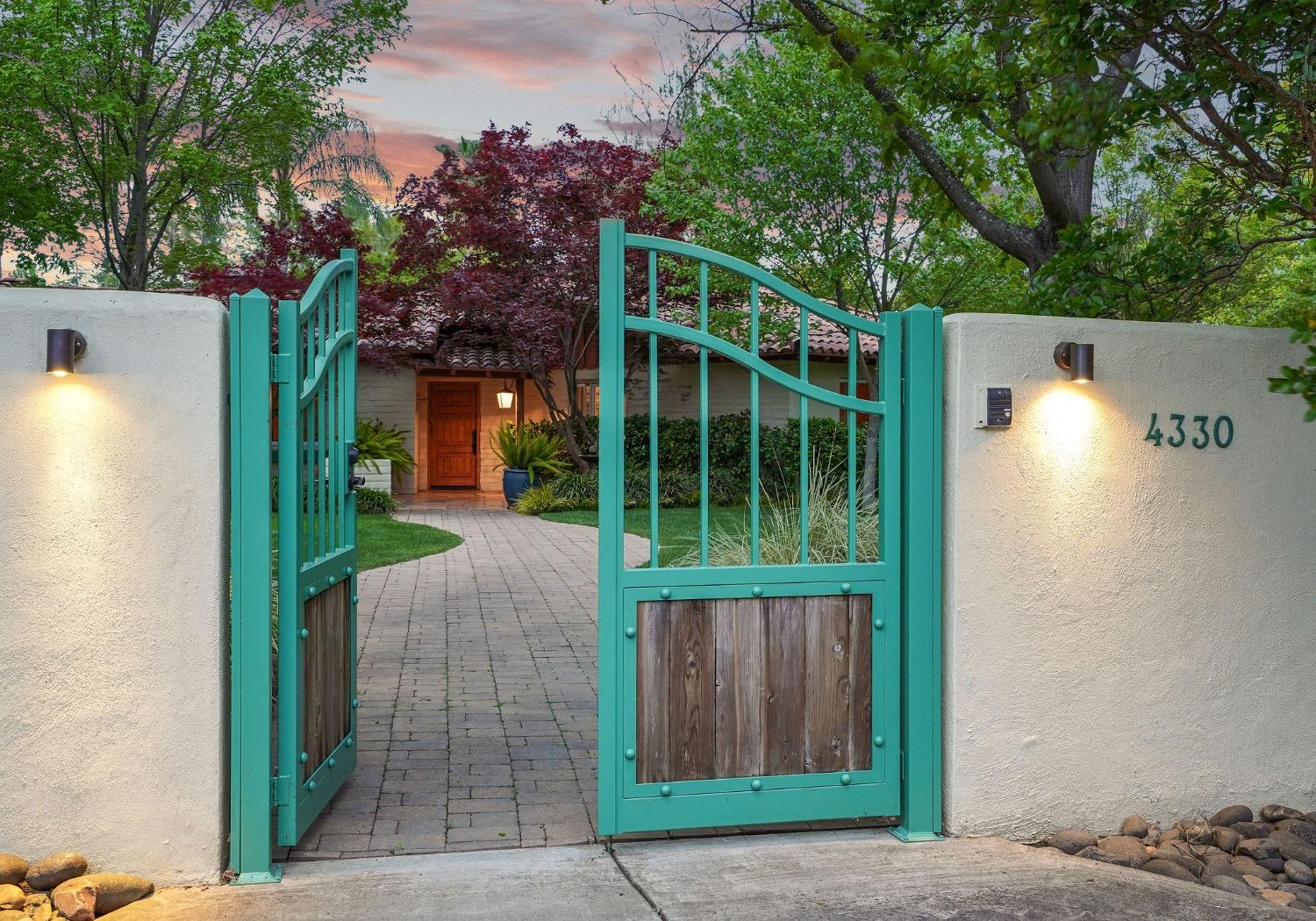 4330 Sierra Madre Drive