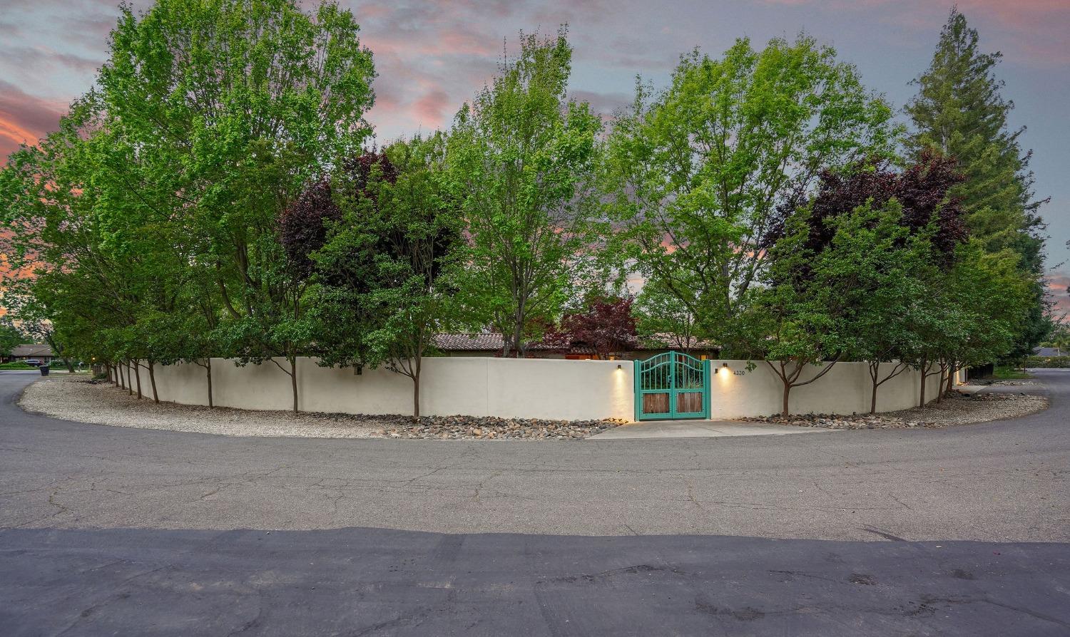 4330 Sierra Madre Drive