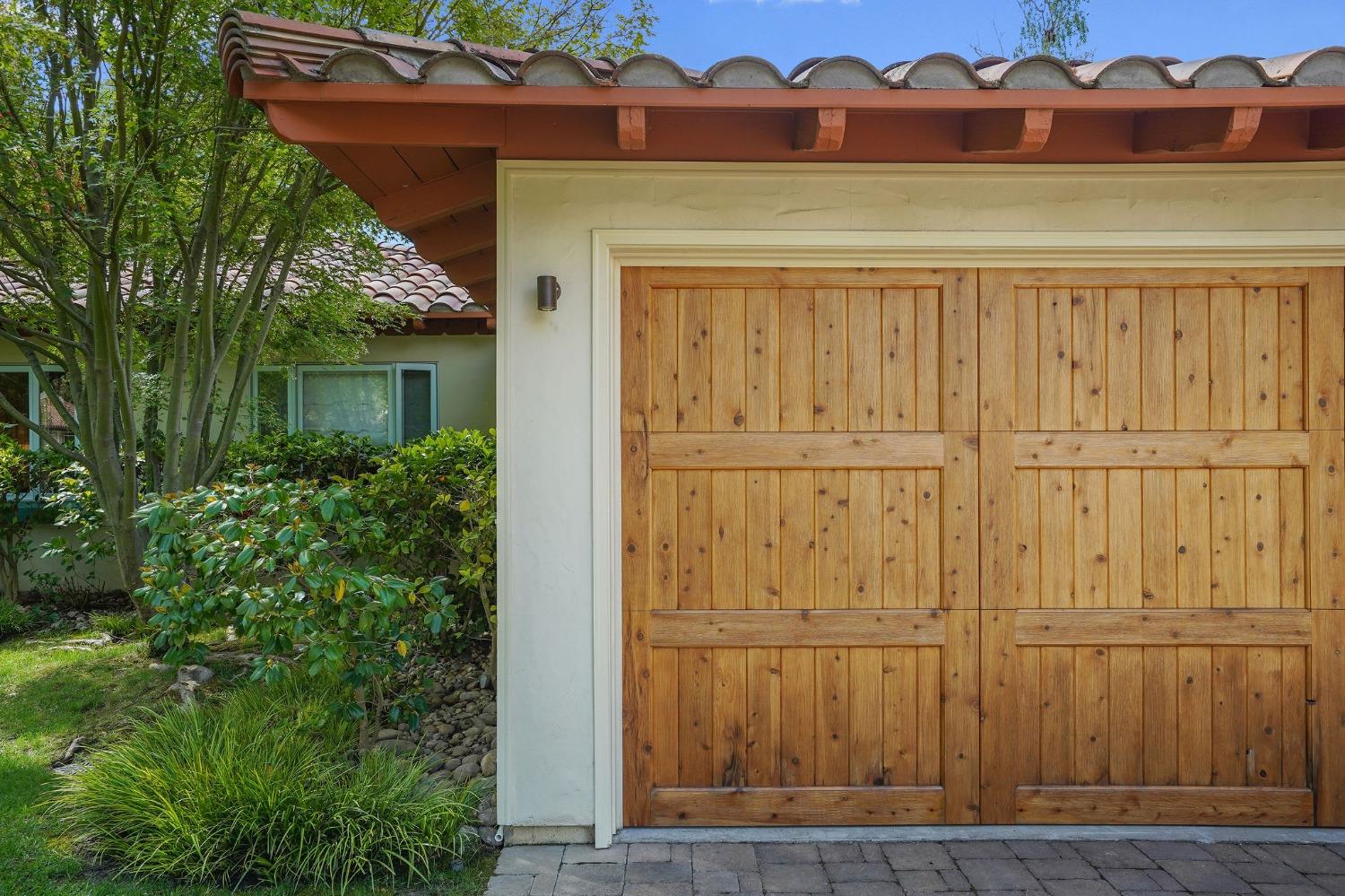 4330 Sierra Madre Drive