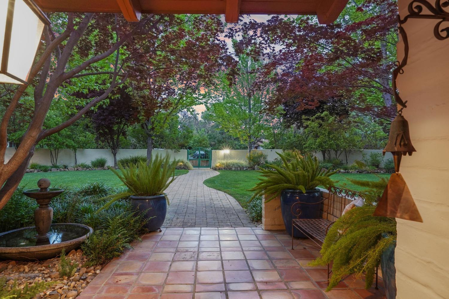 4330 Sierra Madre Drive