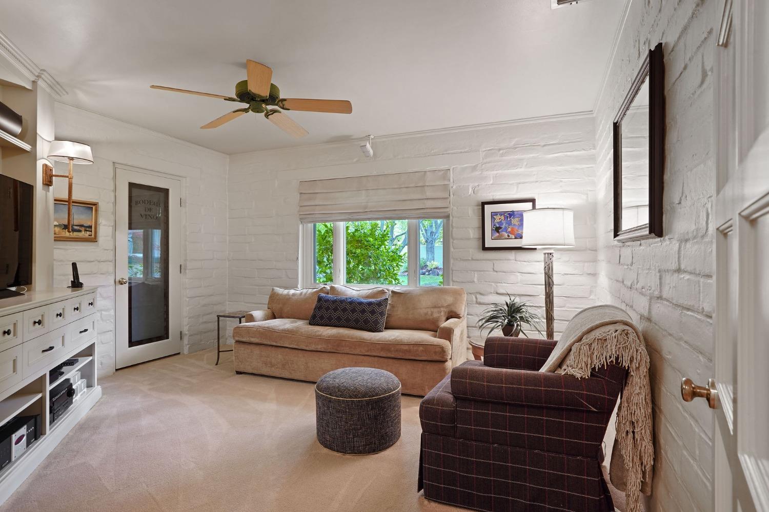 4330 Sierra Madre Drive