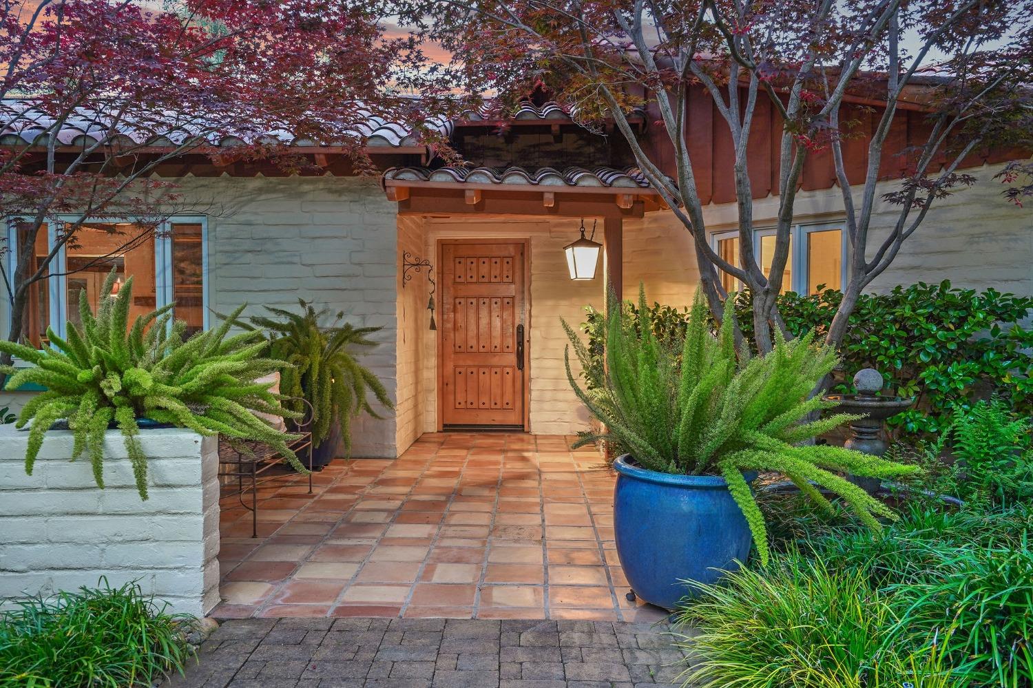 4330 Sierra Madre Drive