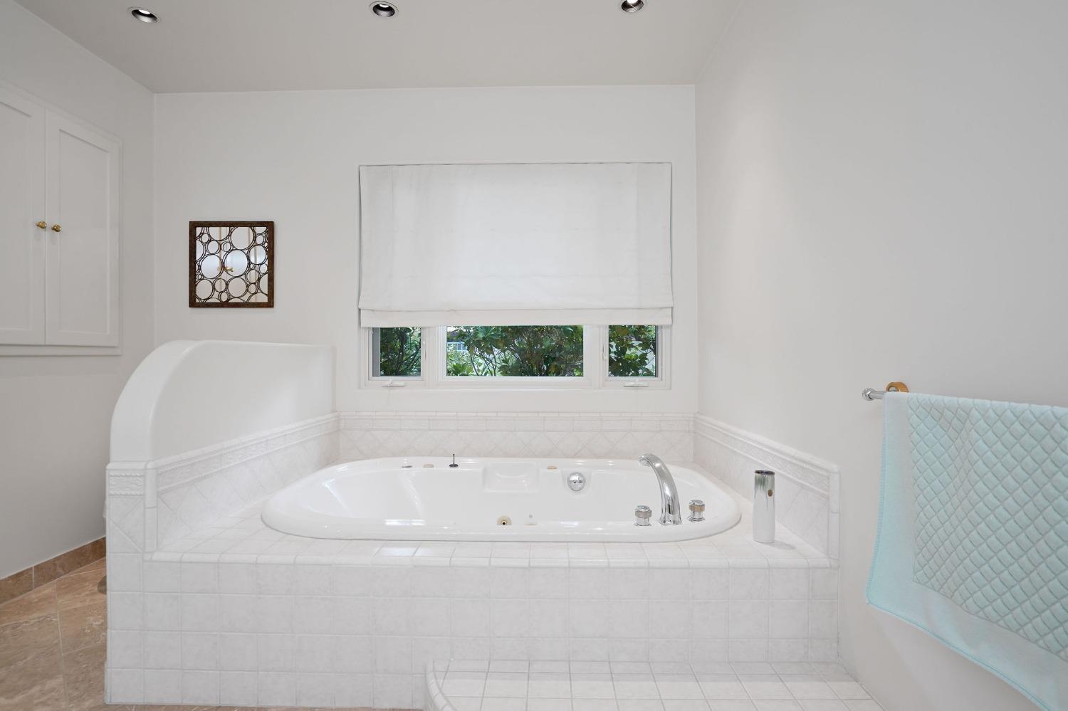 4330 Sierra Madre Drive