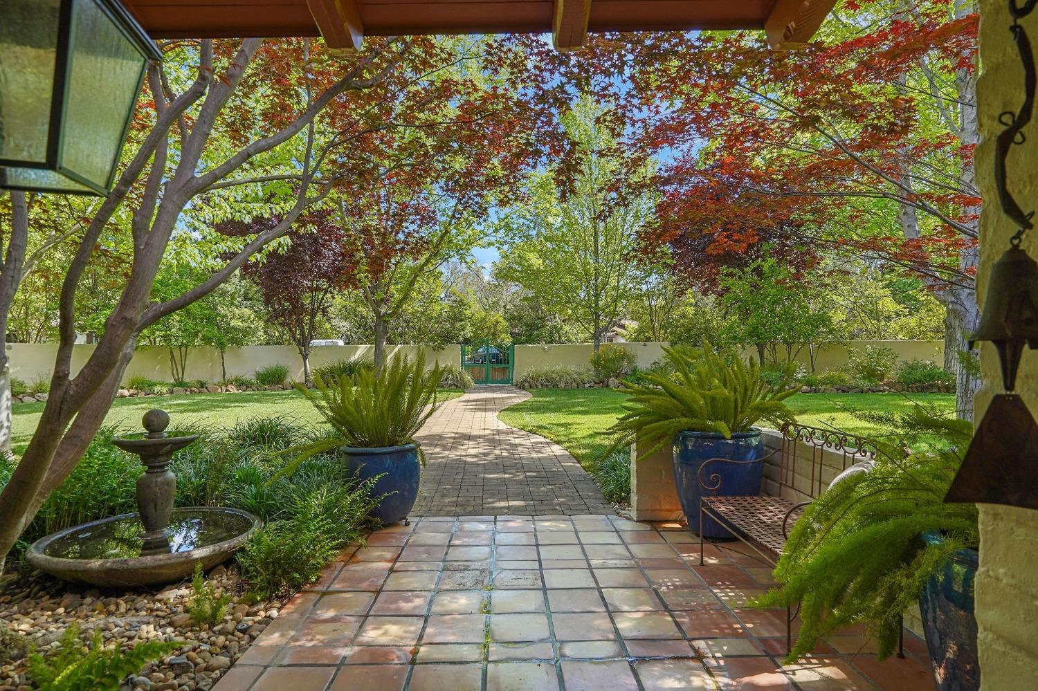 4330 Sierra Madre Drive