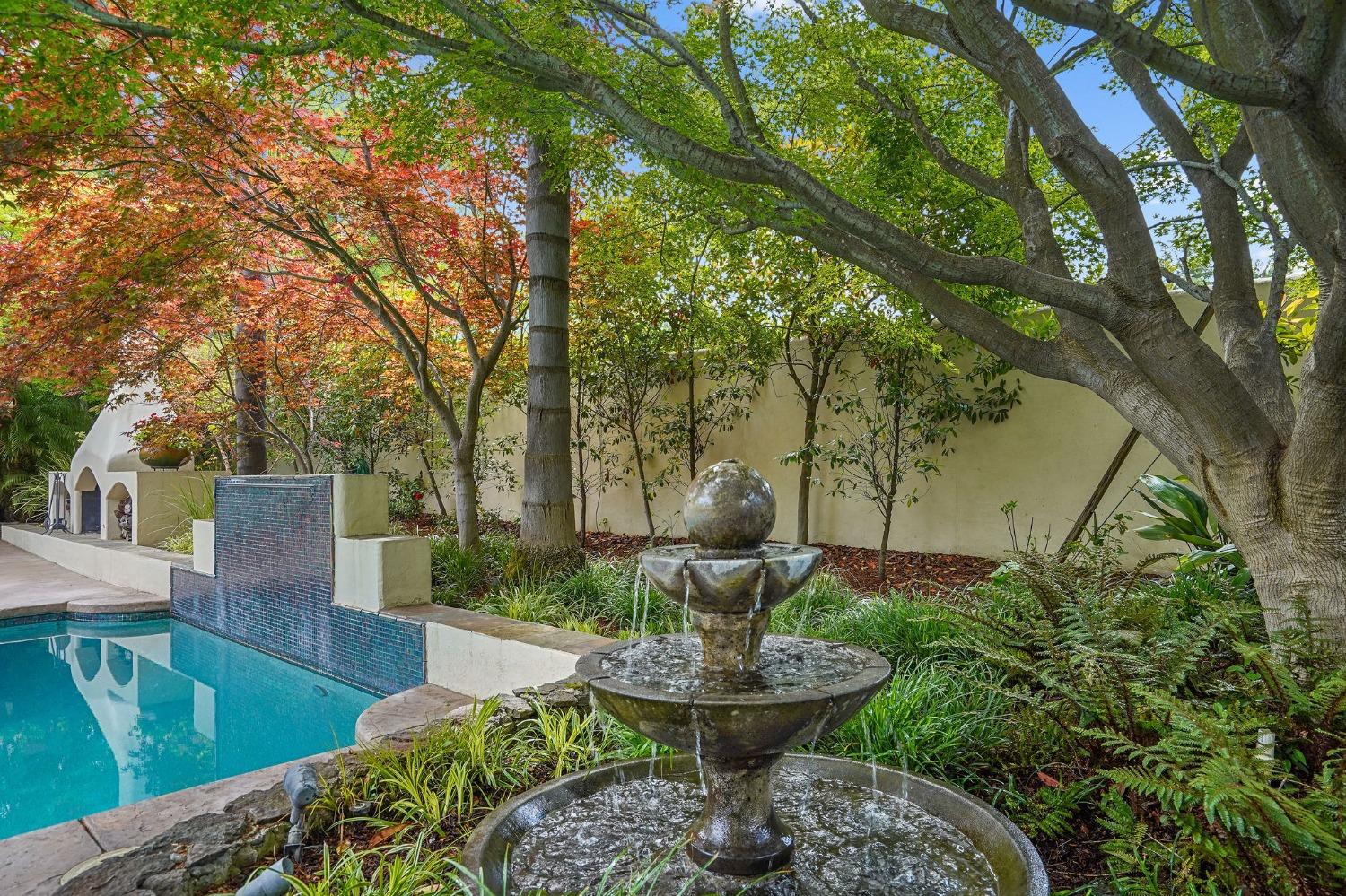 4330 Sierra Madre Drive