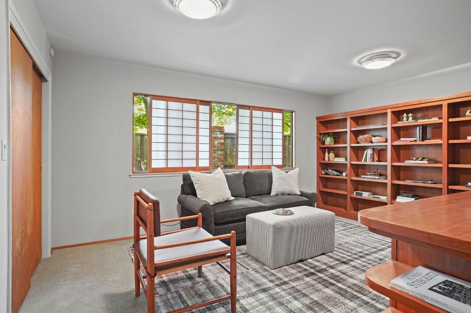 3419 Sierra Oaks Drive