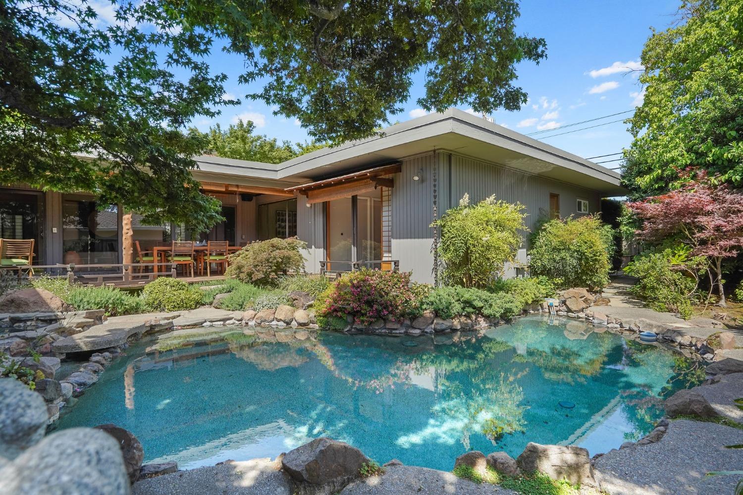 3419 Sierra Oaks Drive