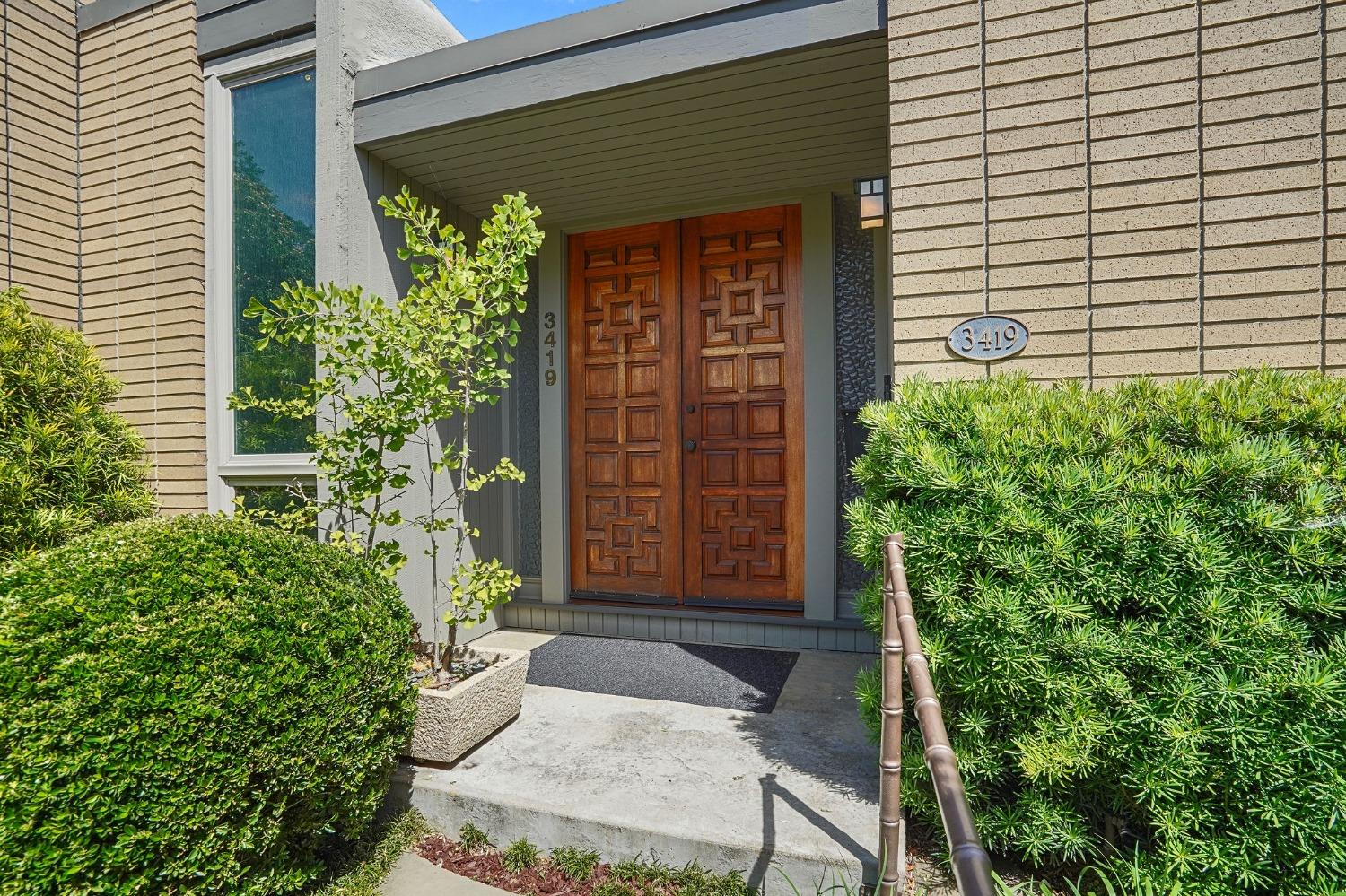 3419 Sierra Oaks Drive