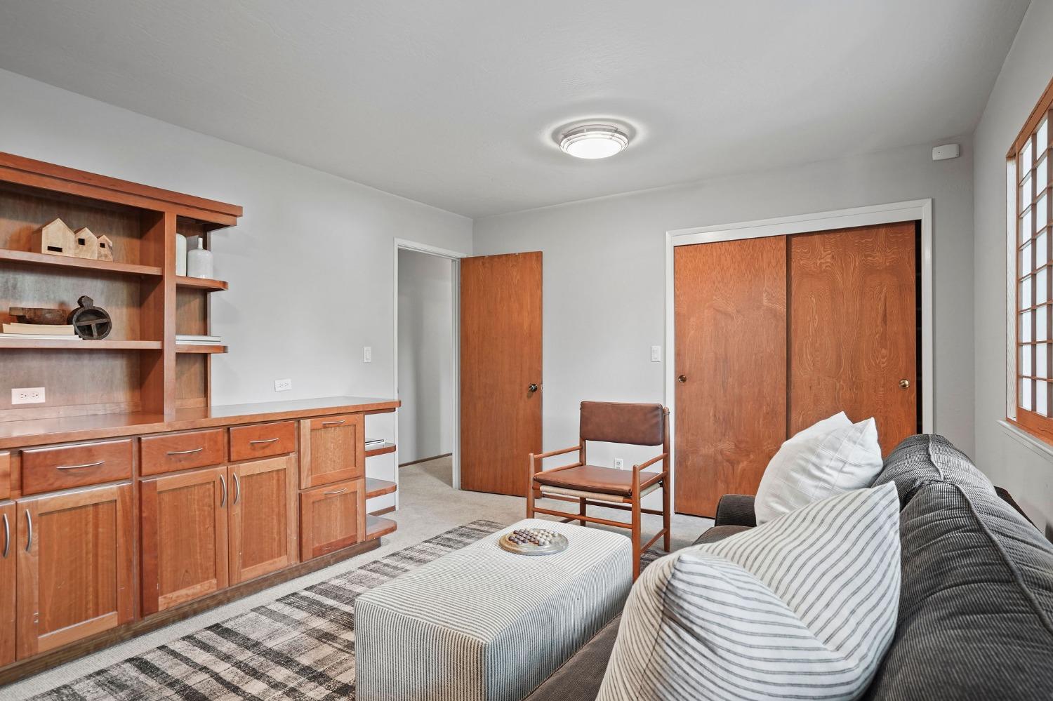 3419 Sierra Oaks Drive