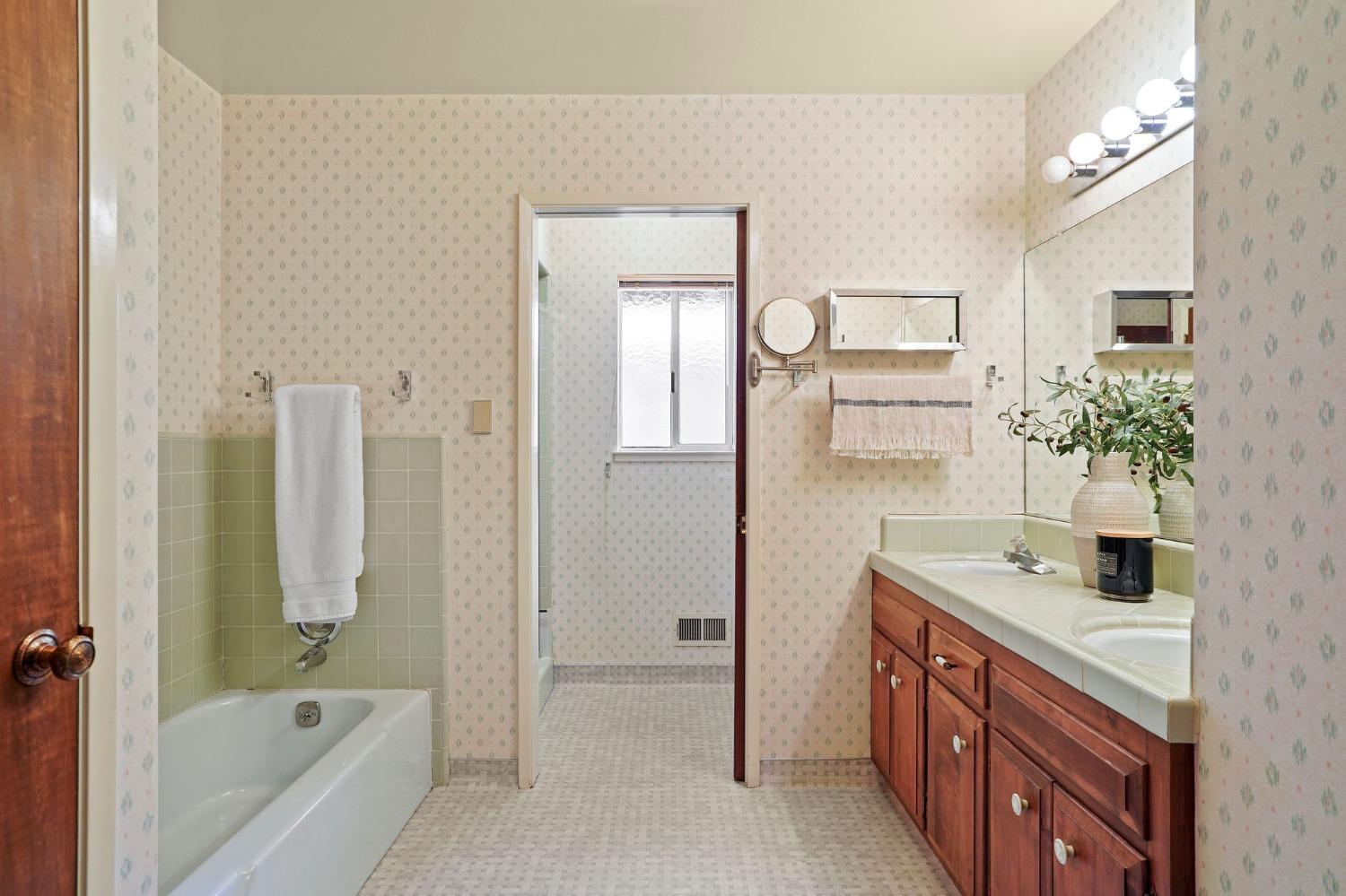 3851 American River Drive