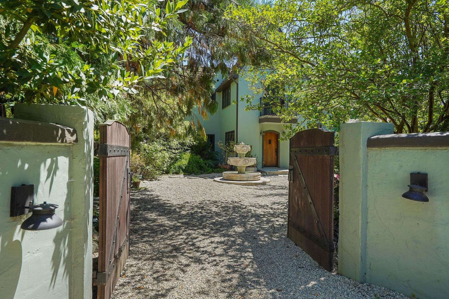 2650 Sierra Boulevard