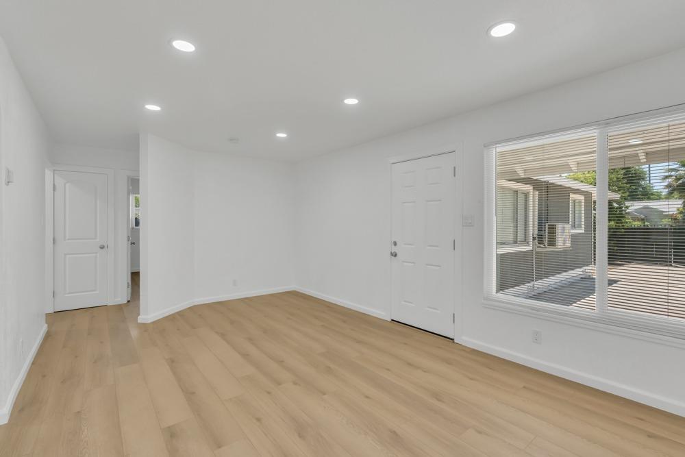 3707 3709 43rd Avenue