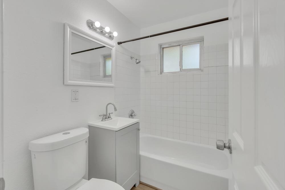 3707 3709 43rd Avenue