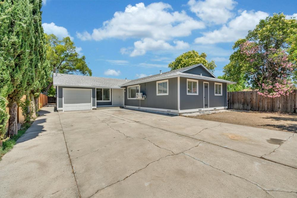 3707 3709 43rd Avenue