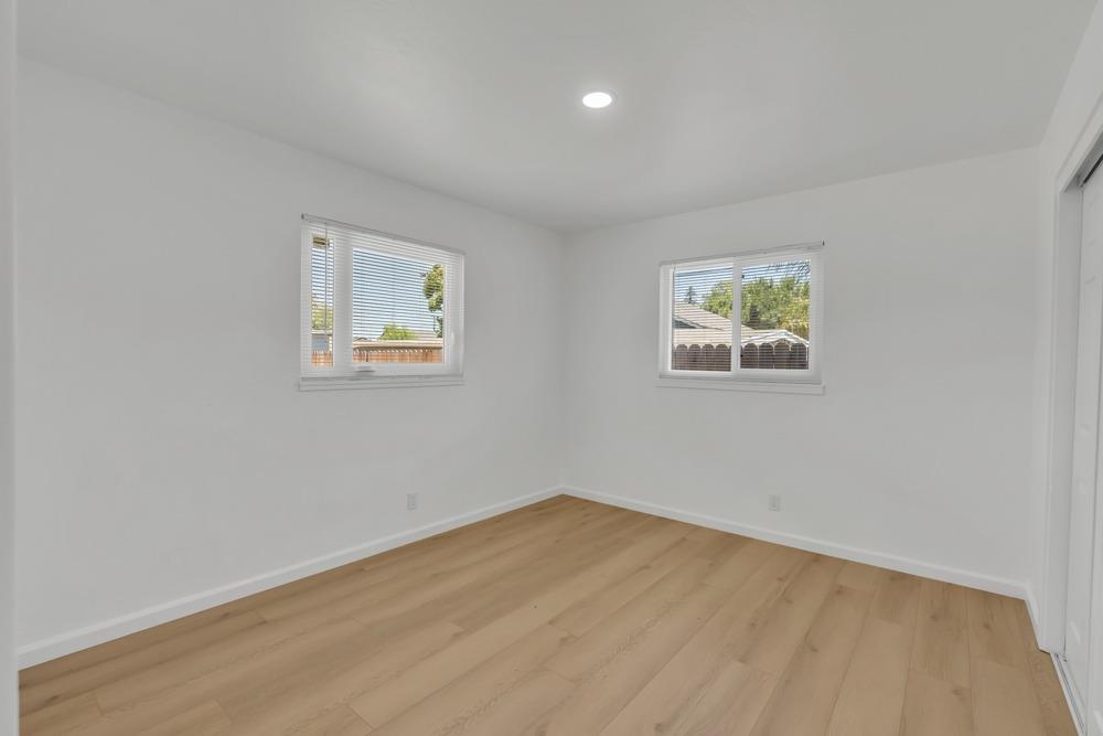 3707 3709 43rd Avenue