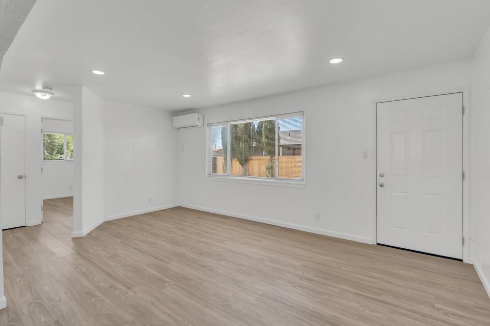 3707 3709 43rd Avenue