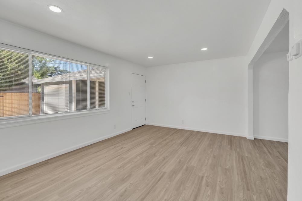 3707 3709 43rd Avenue