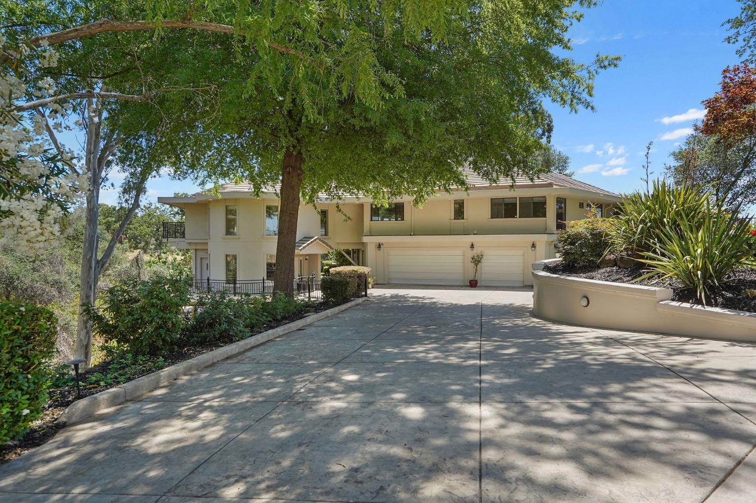 8147 River Front Lane
