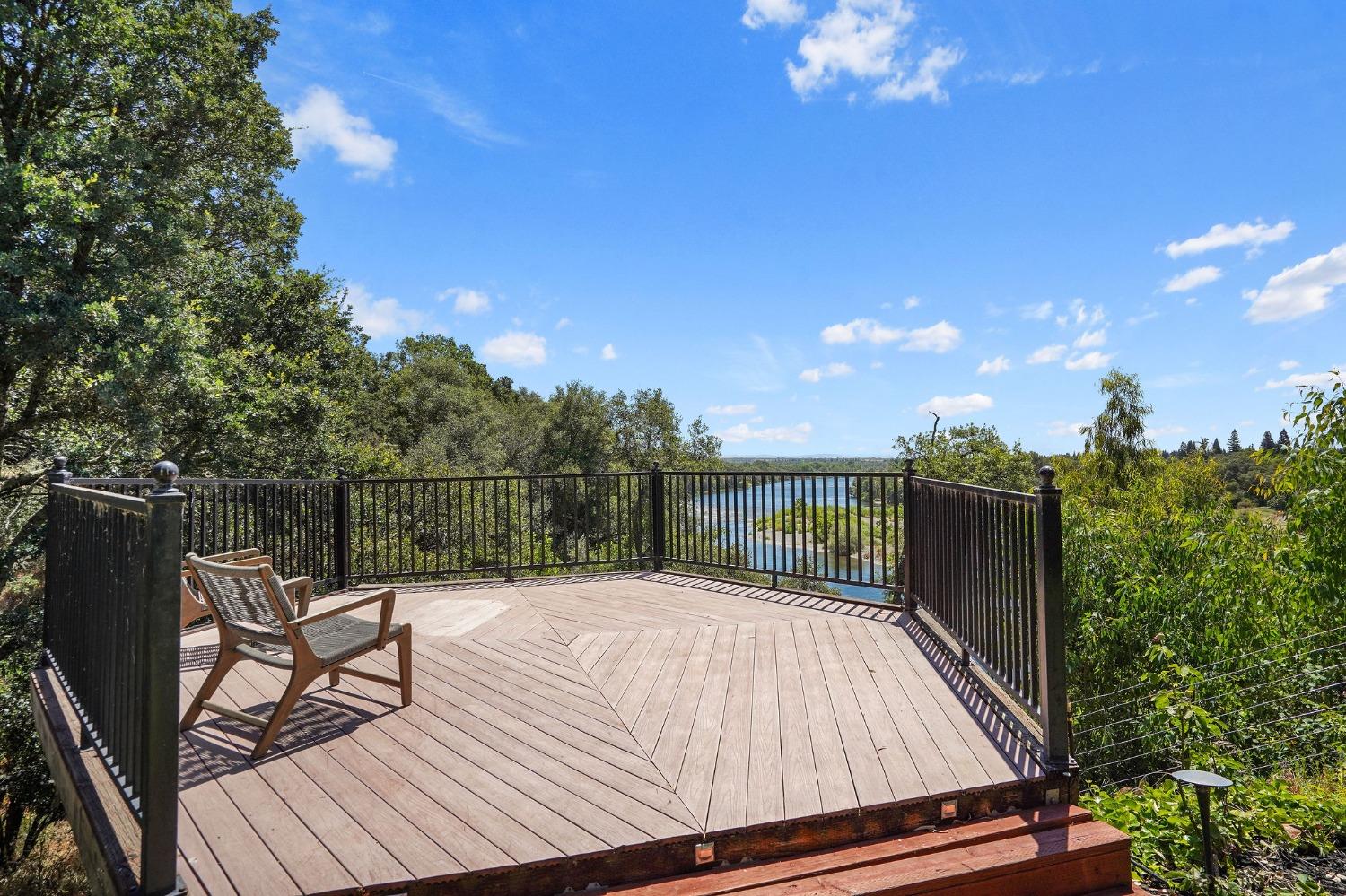 8147 River Front Lane