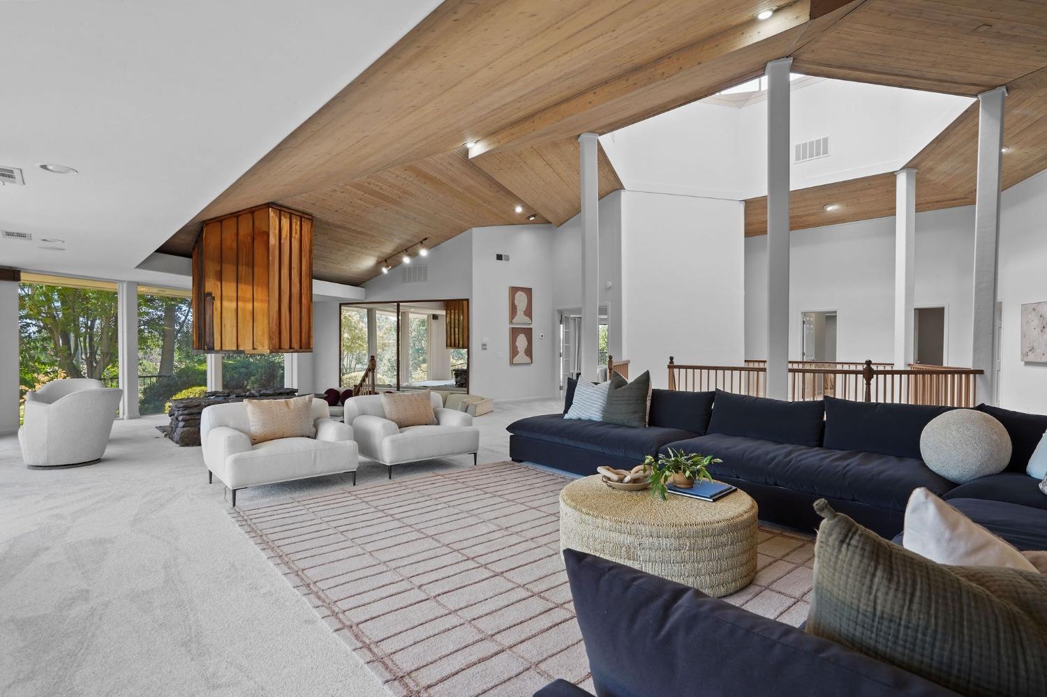 8147 River Front Lane