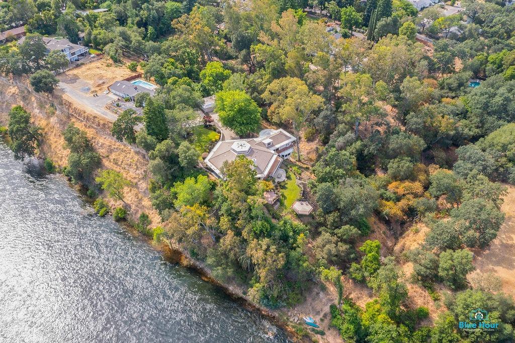 8147 River Front Lane