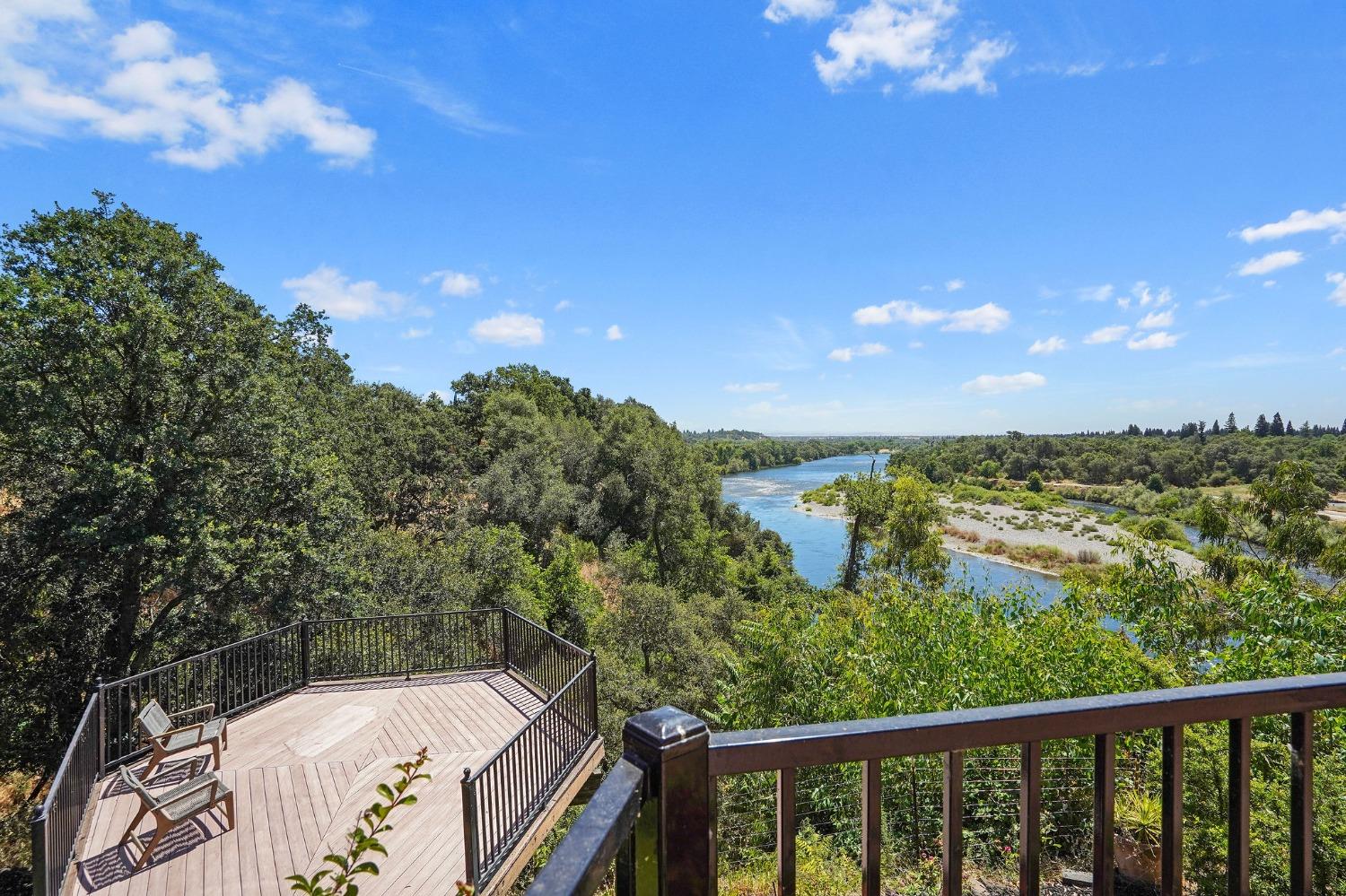 8147 River Front Lane