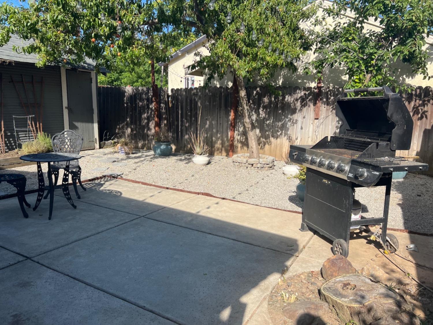 2601 San Fernando Way