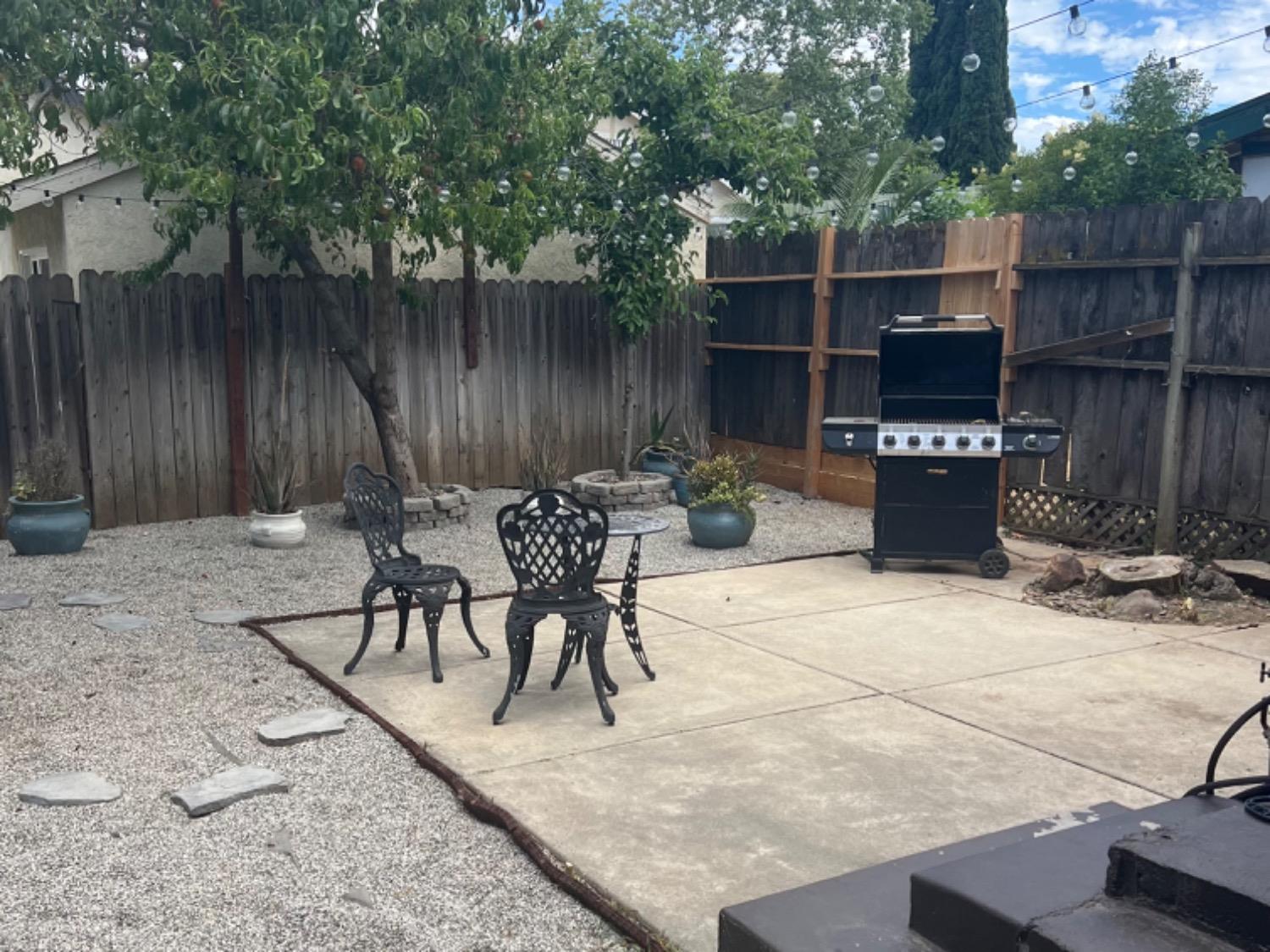 2601 San Fernando Way