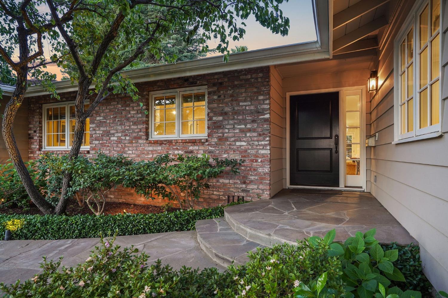 3036 Huntington Road