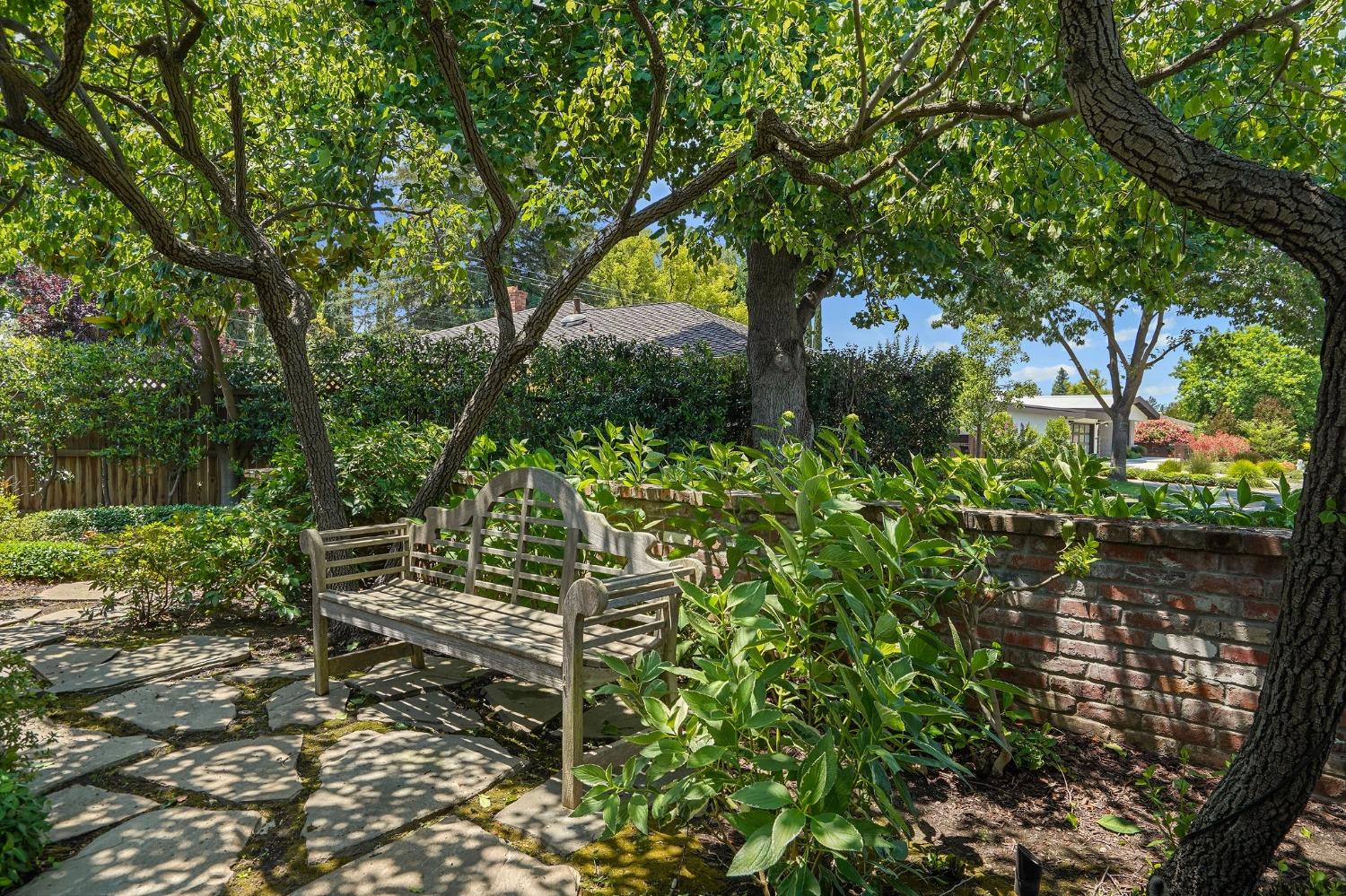 3036 Huntington Road