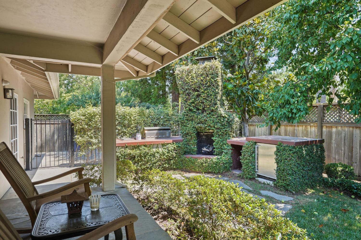 3036 Huntington Road