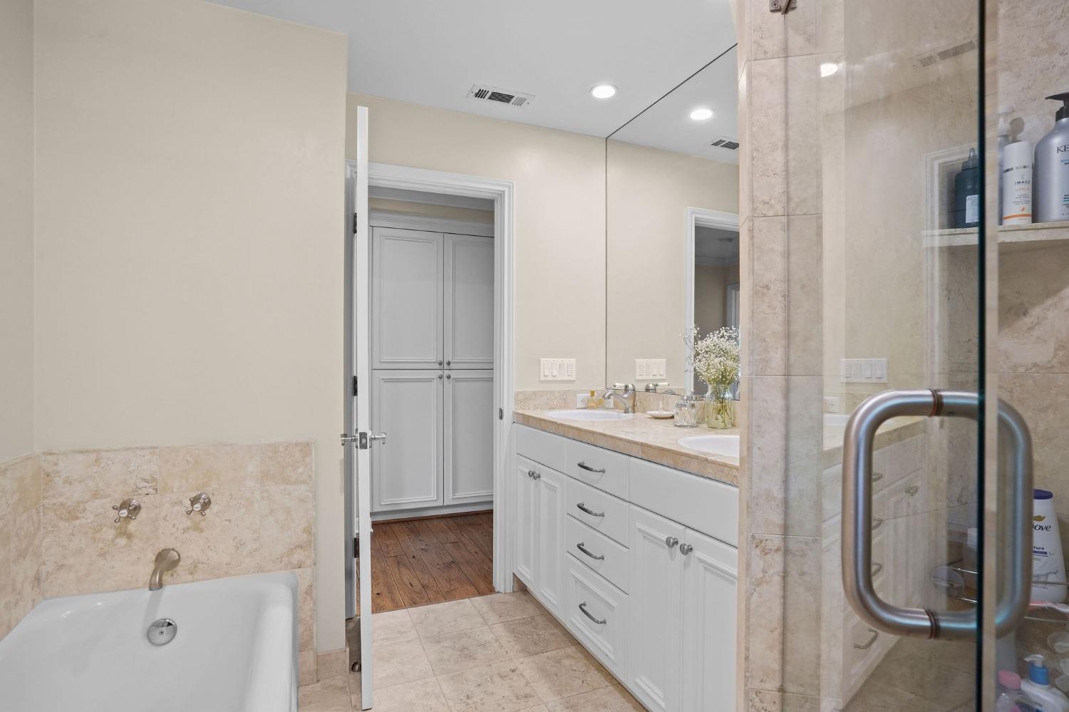 3036 Huntington Road