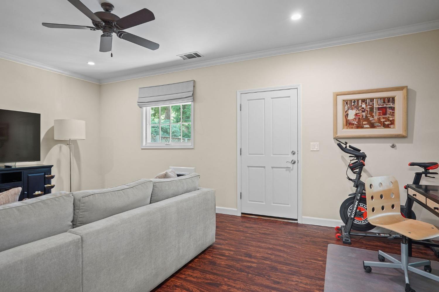 3036 Huntington Road