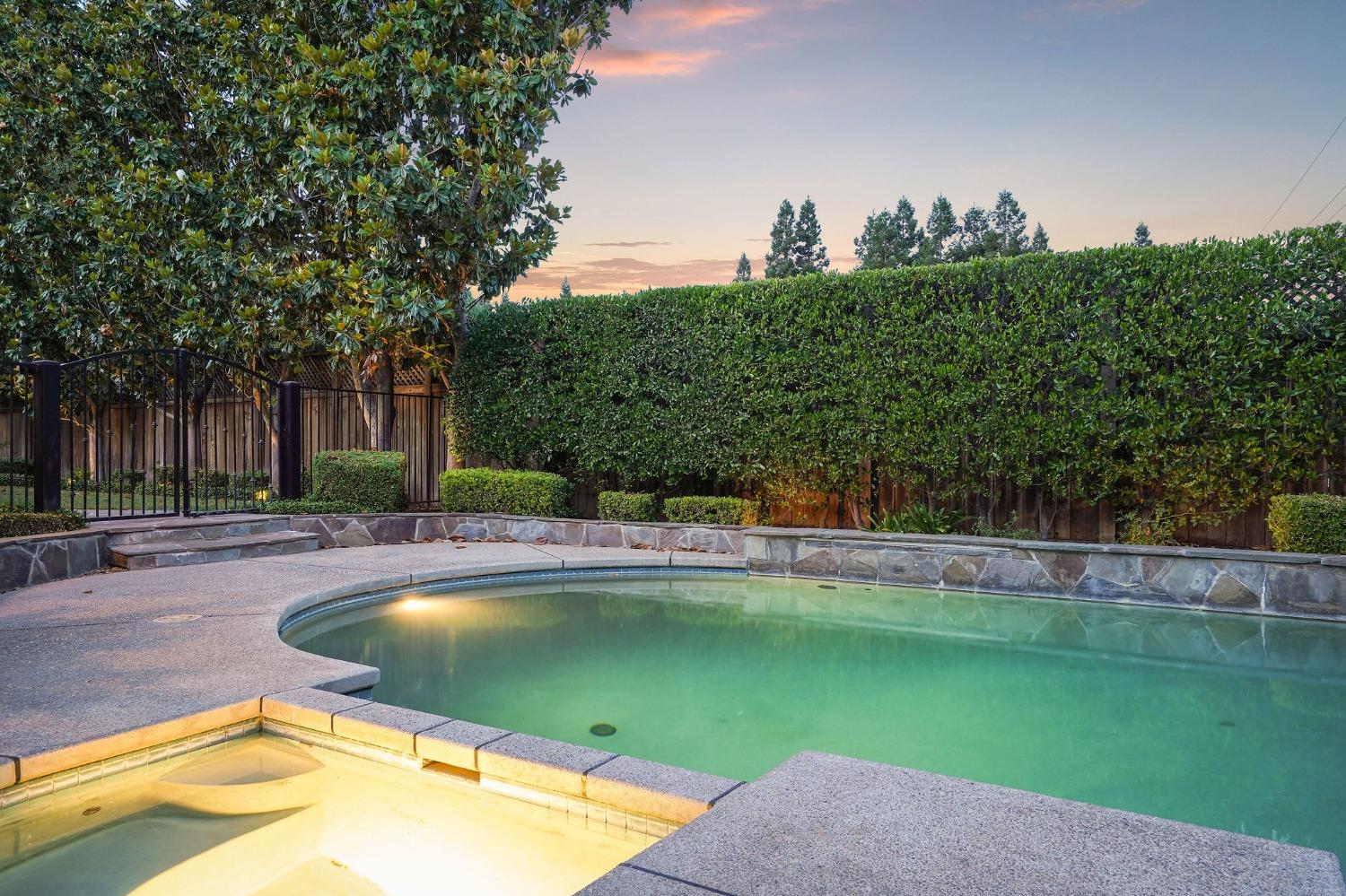 3036 Huntington Road