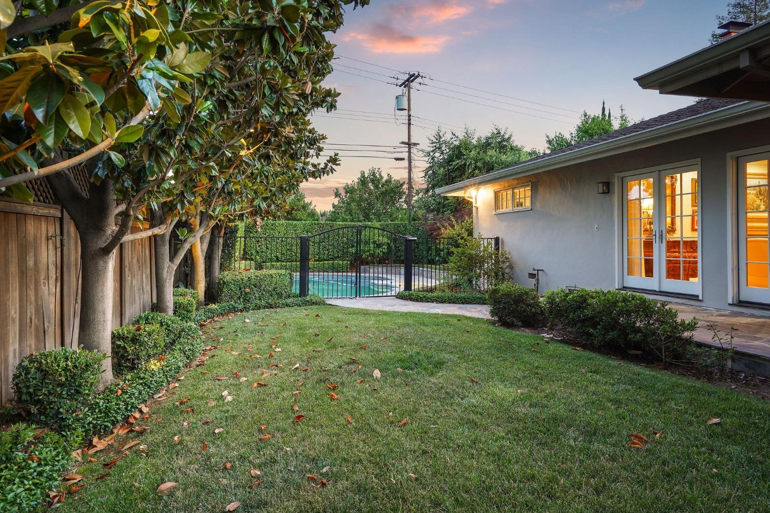 3036 Huntington Road