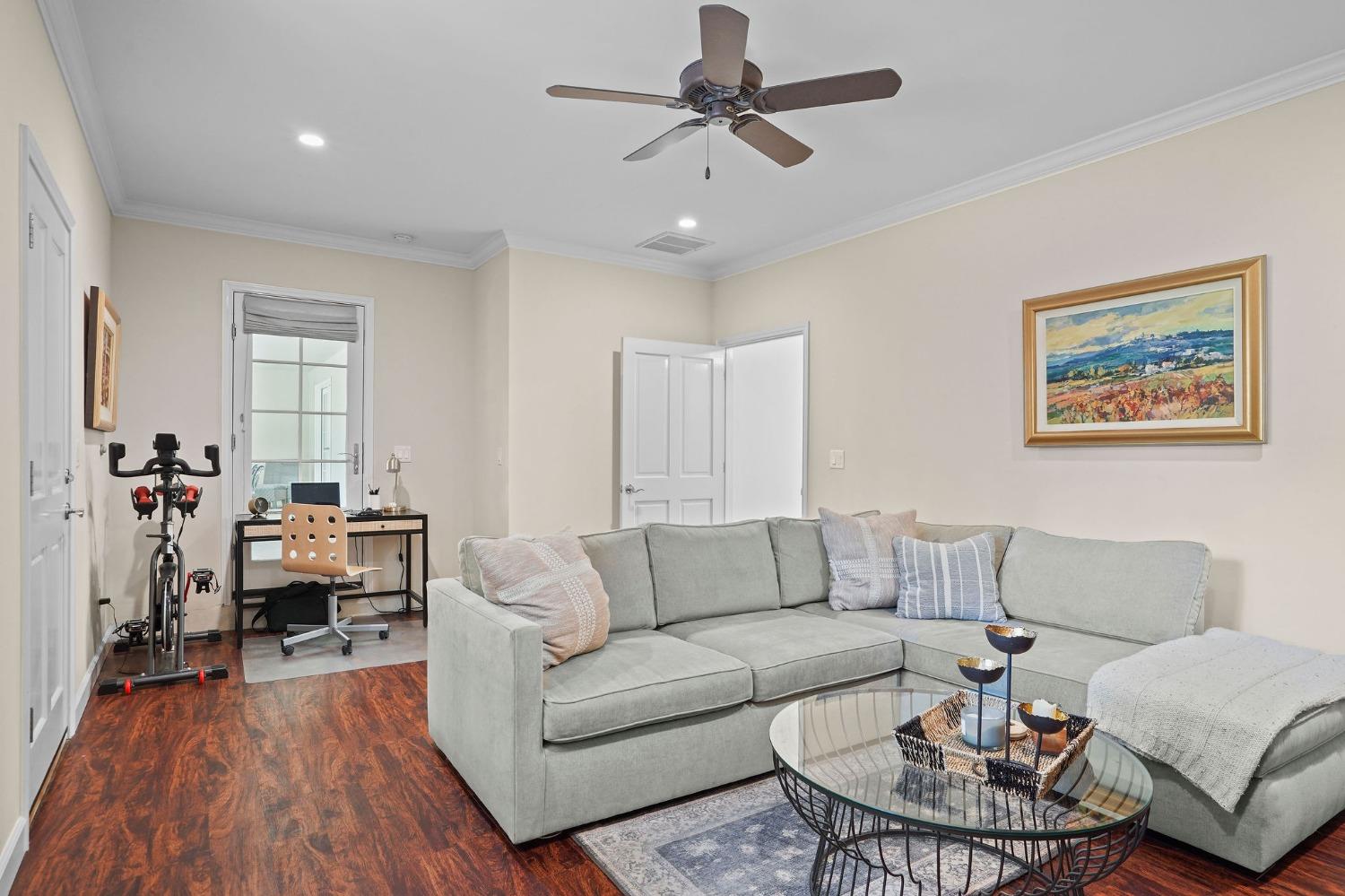 3036 Huntington Road