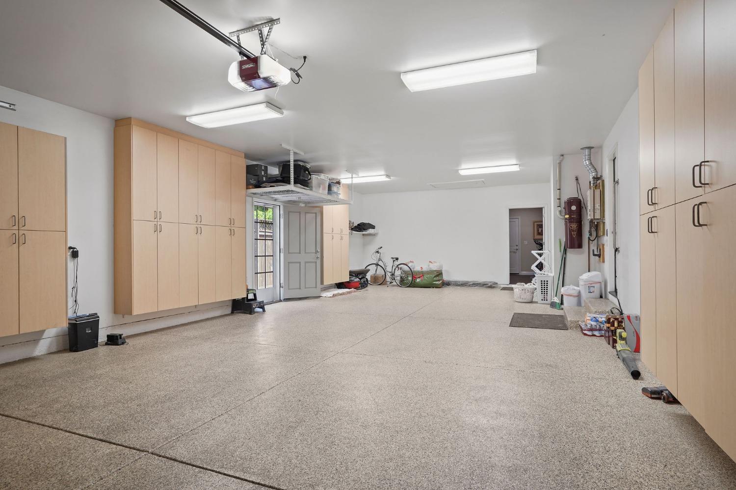 3036 Huntington Road